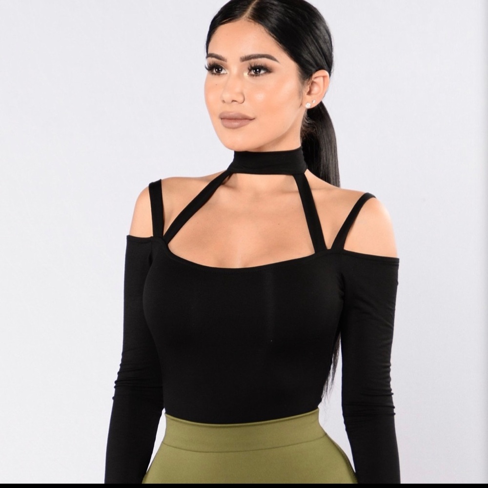 Black Off the Shoulder Leotard